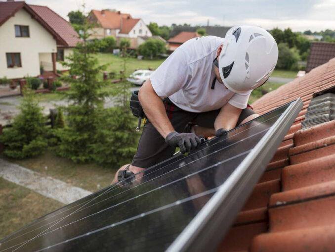 Solar Monteur